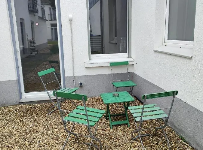 Monteurwohnung Messewohnung 5 Personen Naehe Duesseldorf Lejlighed *